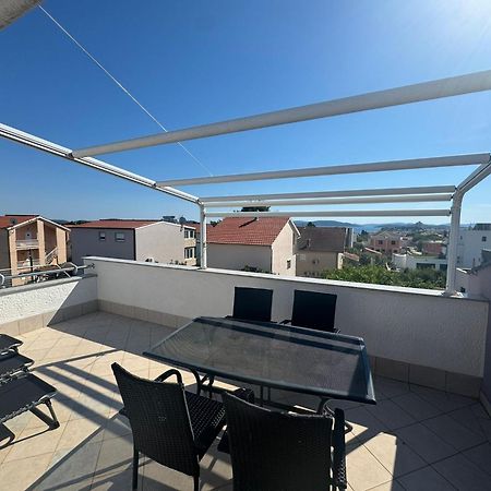 Apartments Keran - By Suites Living Vodice Exteriör bild