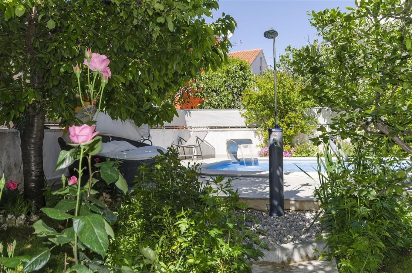 Apartments Keran - By Suites Living Vodice Exteriör bild
